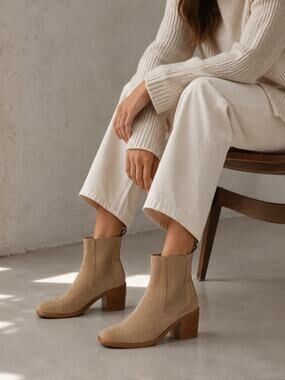 Jenni Kayne Women's Size 37 Dark Sand Suede Chelsea Boots $595